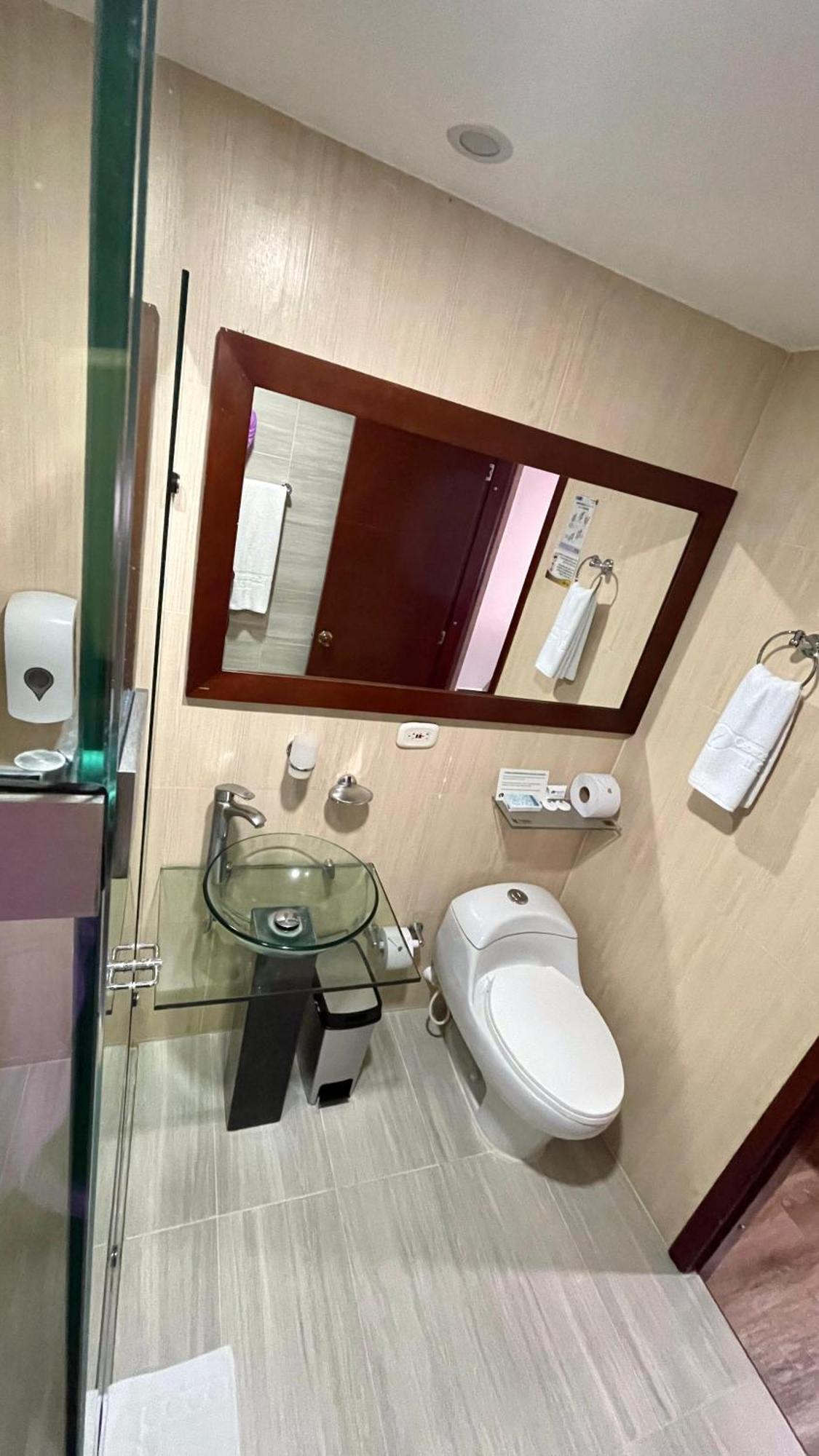 Cabecera Country Hotel Bucaramanga Eksteriør bilde